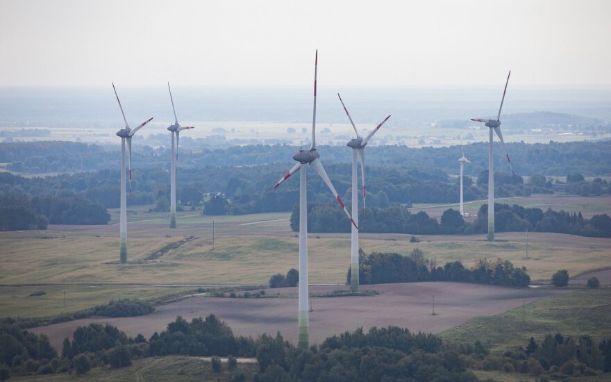 Vėjo energetikos sektoriui gresia nauji iššūkiai: jėgainės brango trečdaliu, trūkinėja logistikos grandinė