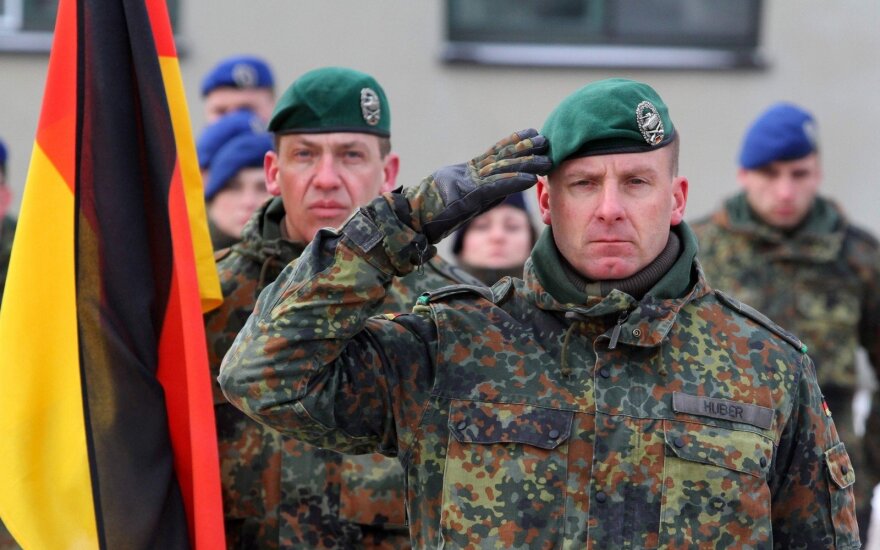Prieš NATO karius Lietuvoje – dar viena ataka: nusitaikė į Vokietijos bataliono vadą