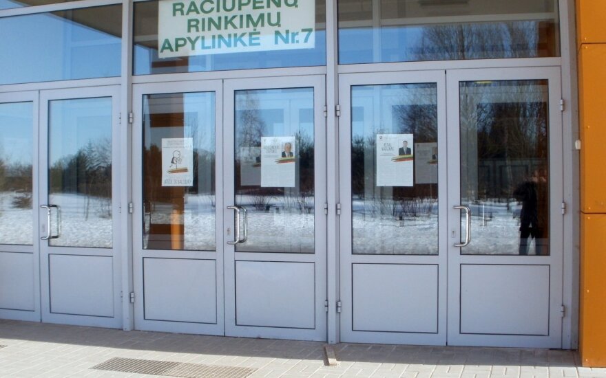 Rinkėjų paskirstymas po apygardas prieštarauja Konstitucijai