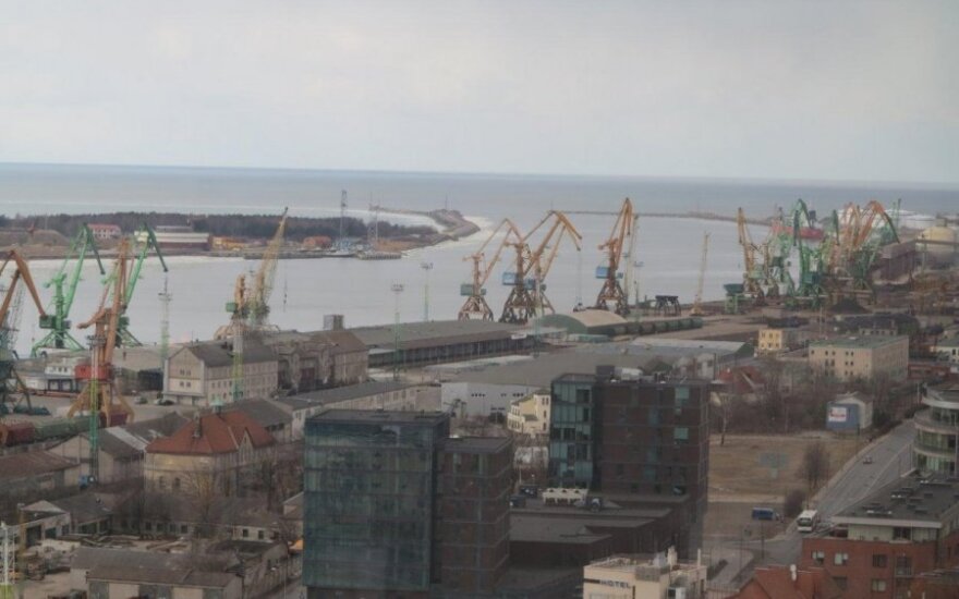 Lithuanian port of Klaipėda to resume operations after stormy weekend