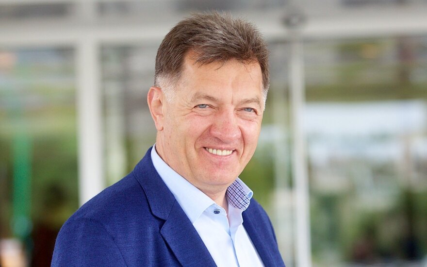 Algirdas Butkevičius Zwiększymy emerytury o 6 euro DELFI PL