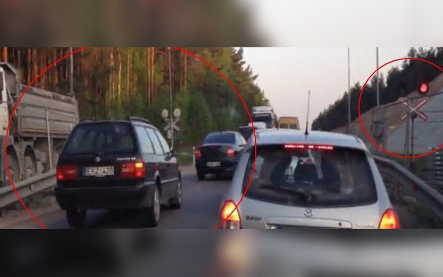 KET pažeidėjai