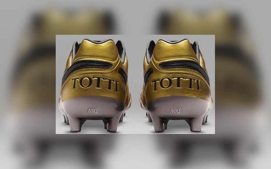 nike francesco totti