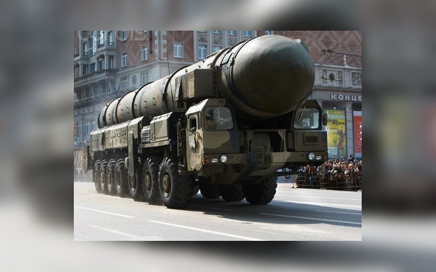 Lithuanian formin expects US to make Russia keep to nuclear weapons treaty