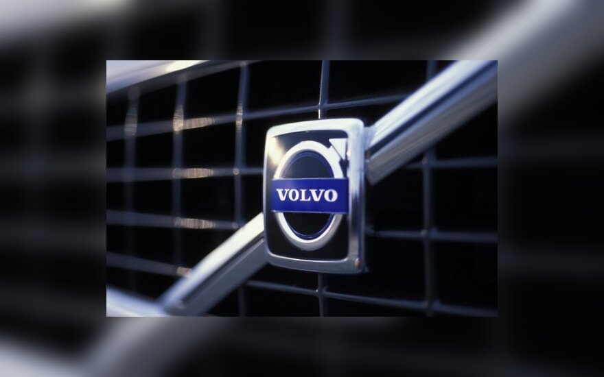 „Ford“ su kinais baigia derinti „Volvo“ markės pardavimo detales