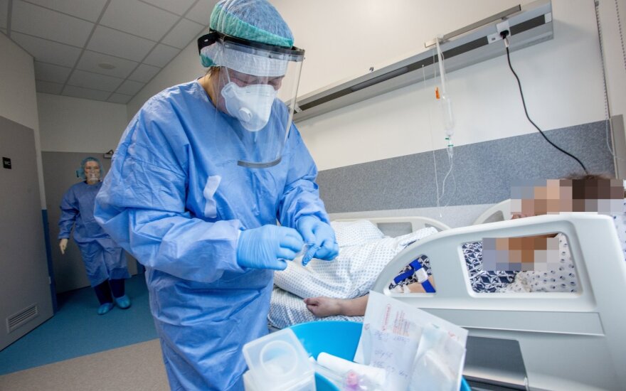 NVSC patikslino: Lietuvoje praėjusią parą patvirtinti 603 nauji koronaviruso atvejai