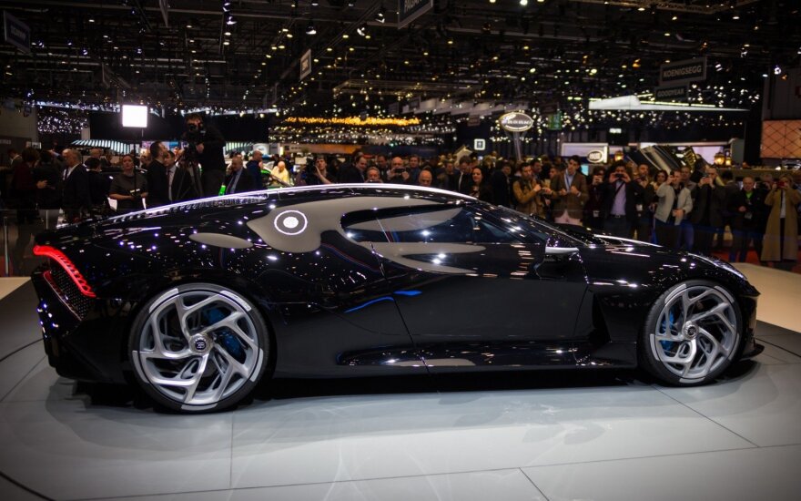 „Bugatti“ pristatė brangiausią kada nors pagamintą automobilį – "La Voiture Noire"