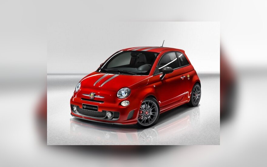 Speciali Fiat 500 Abarth Versija Ferrari Savininkams Delfi Auto