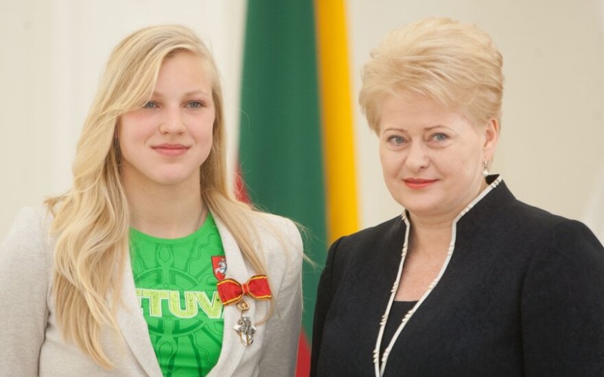  Rūta Meilutytė ir Dalia Grybauskaitė