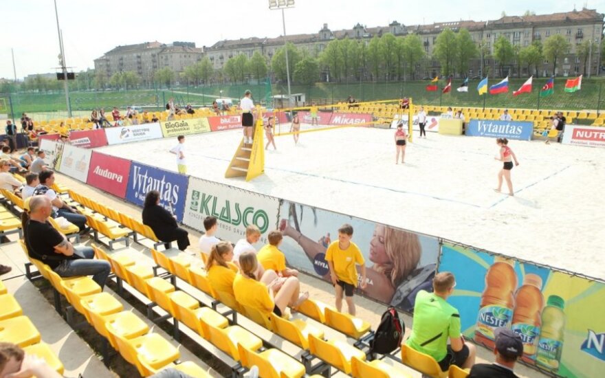 Vilniuje vyksiančiame Europos U-20 paplūdimio tinklinio čempionate - daugiau nei šimtas savanorių