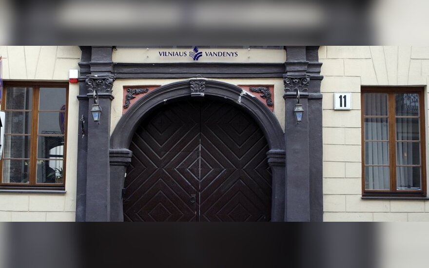 Tarybų nariams siūloma uždrausti vadovauti ir savivaldybių UAB