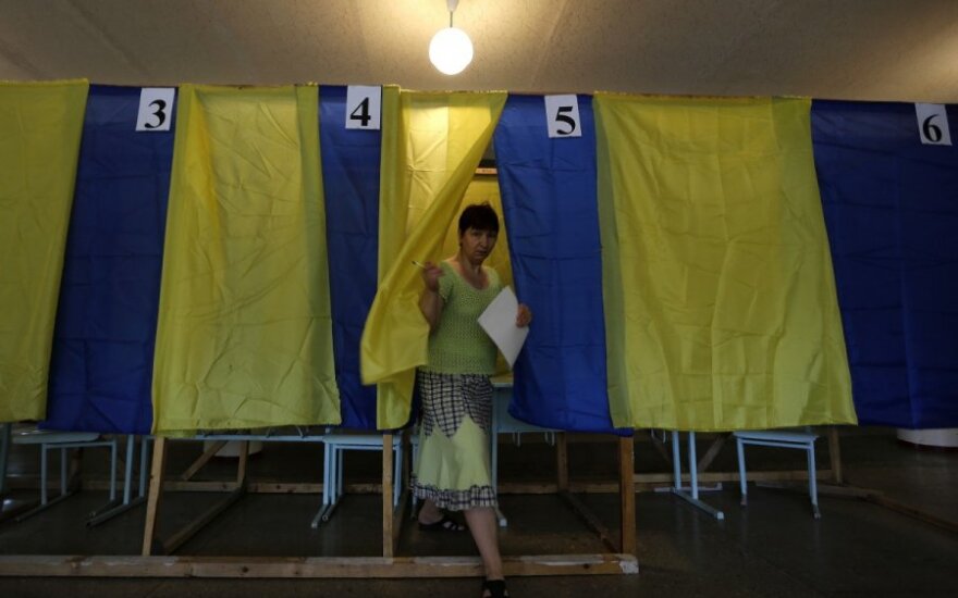 Lithuanian president: Ukrainian elections must be free of external interference