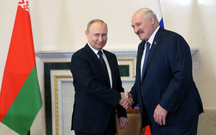 Lukašenka vėl įsitvirtino Baltarusijoje: dabar lieka tik viena viltis