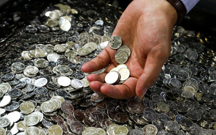 Belaukdami naujų sankcijų, Rusijos milijardieriai rado būdą pasipelnyti