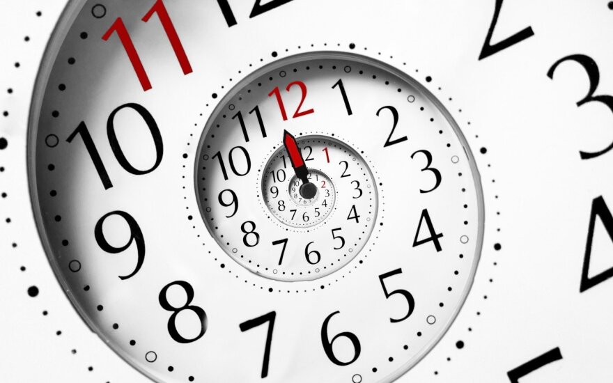 Lithuanian govt proposes to Brussels to stop changing clocks
