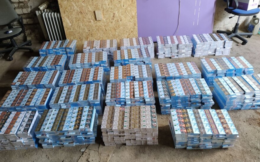 Smuggled cigarettes worth EUR 2 mln detained