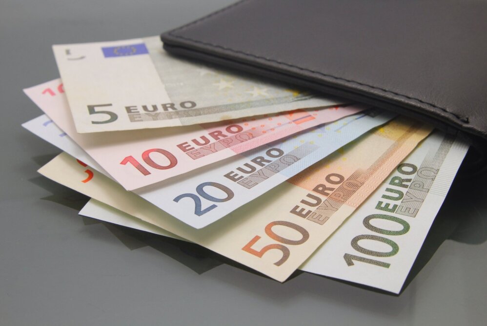 Kur investuoti turint vos 5, iki 10 ar net 100 eurų?