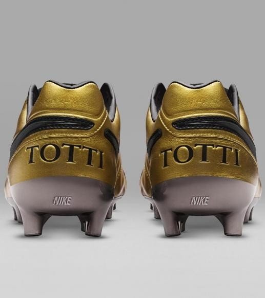 nike francesco totti